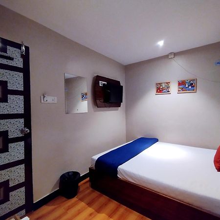 Hotel Aspen Mumbai Exterior photo
