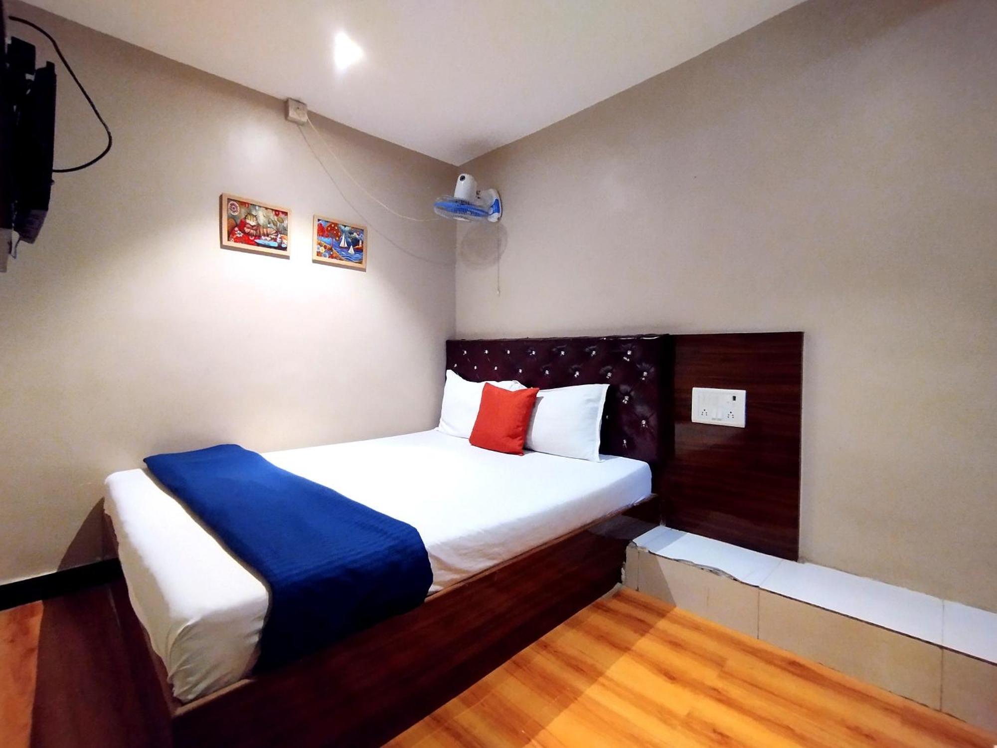 Hotel Aspen Mumbai Exterior photo